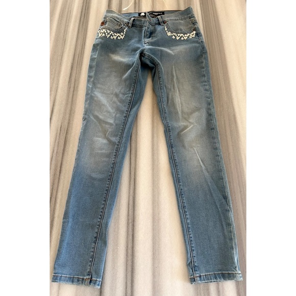 Karl Lagerfield Pearl Embellished Denim Skinny Jeans Size 4 NEW - Picture 1 of 9